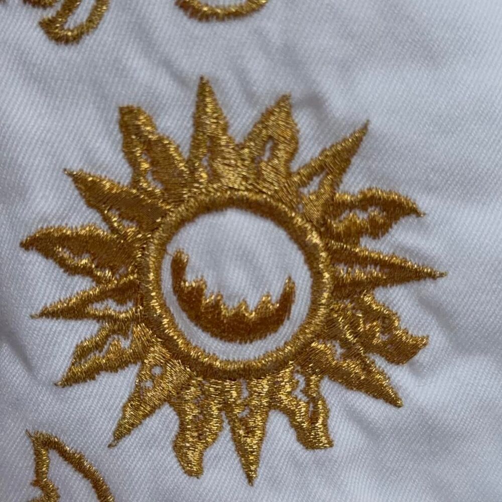 Vintage 90s MONDI Celestial Gold Sun Embroidered Skirt size 42/S - Picture 5 of 8
